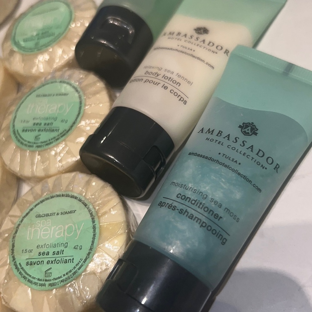 Spa guest bathroom toiletries lotions 🧴 60 variety pc w/ box - Picture 3 of 16